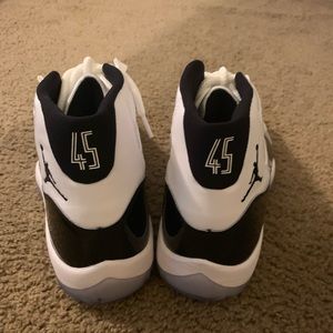 Jordan 11 concords